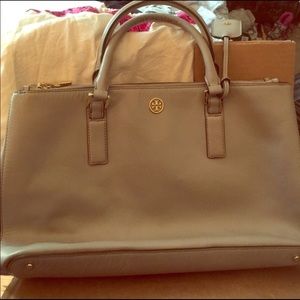 Authentic Tory Burch Hand Bag